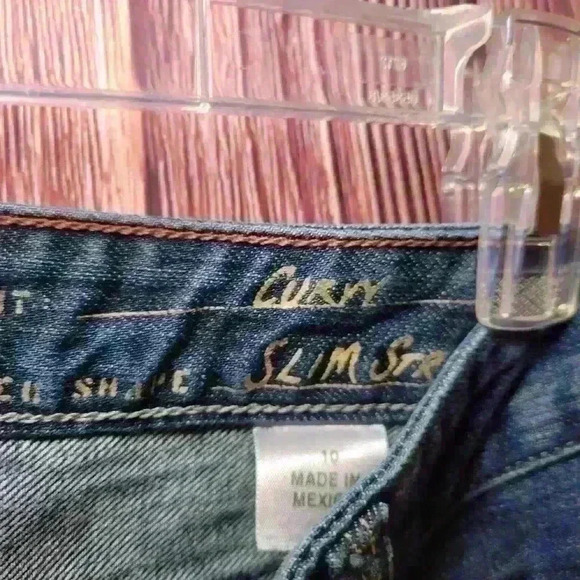 Eddie Bauer Woman's curvy slim straight jeans sz 10 - Picture 2 of 5